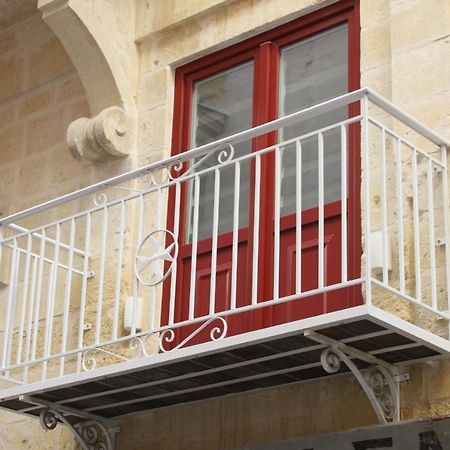 Valletta Home -Dar Il-Kavallier Jacques De Quiqueran Eksteriør billede