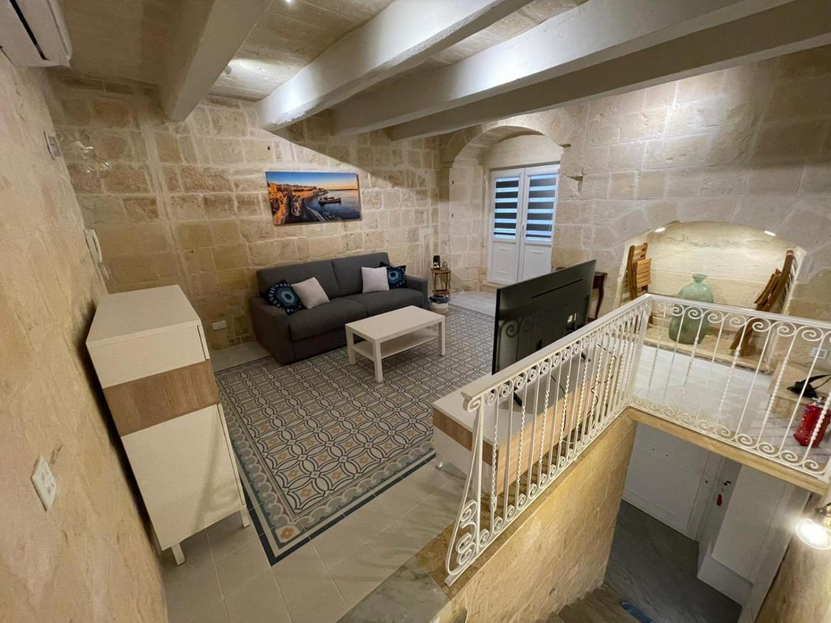 Valletta Home -Dar Il-Kavallier Jacques De Quiqueran Eksteriør billede